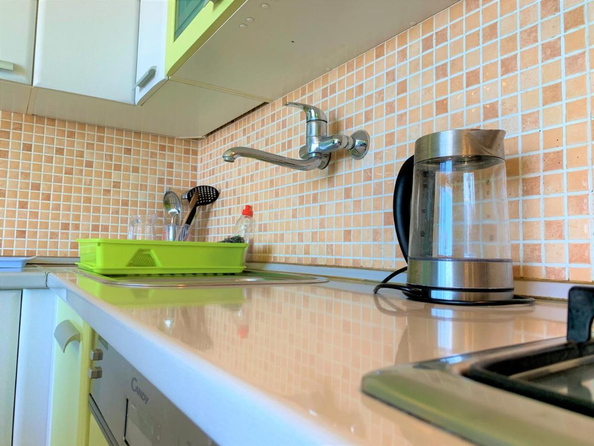 Roko Apartment House Примоштен Экстерьер фото