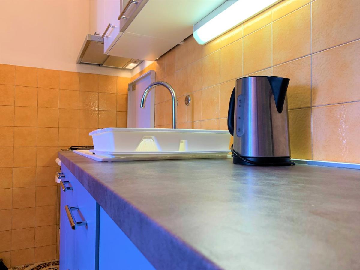 Roko Apartment House Примоштен Экстерьер фото