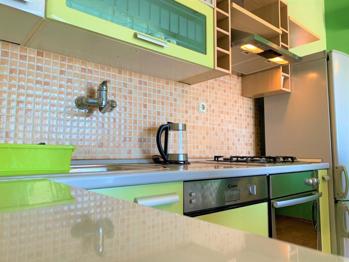 Roko Apartment House Примоштен Экстерьер фото