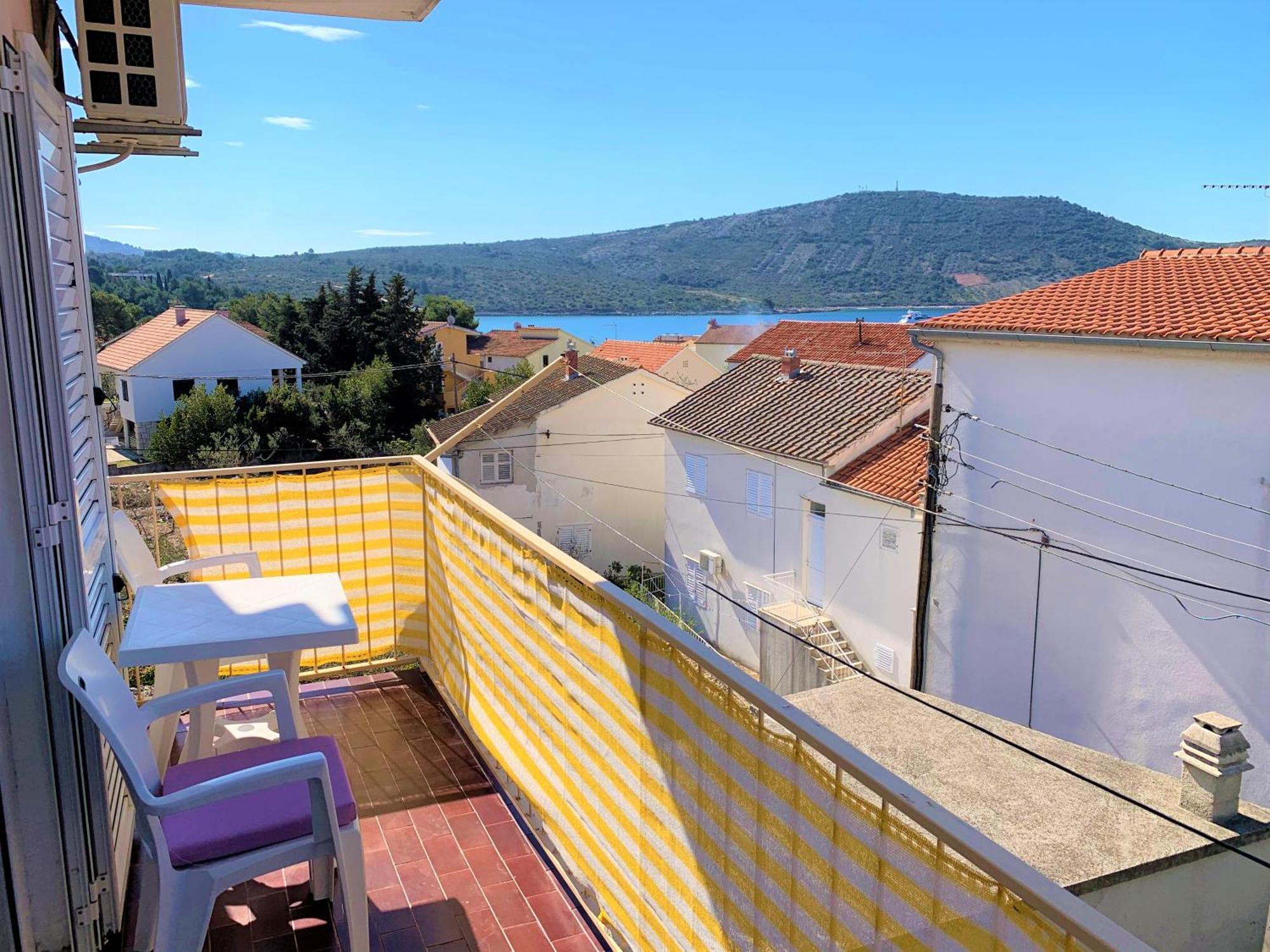 Roko Apartment House Примоштен Экстерьер фото